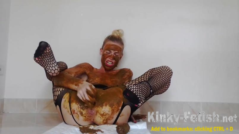 MissAnja  - Giant Poo, Scat Pussy Play, Face Smear/Fishnets (HD | 2018)