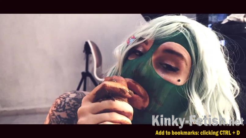 Scat Eat And Shit Sucking By Top Babe Betty - The Green Mask (FullHD | 2020)