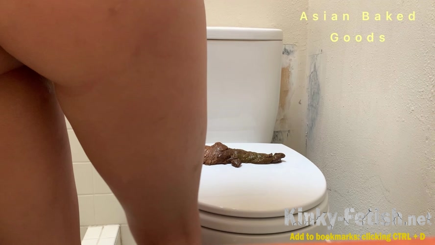 Marinayam19  - Shit side ways on the toilet seat (FullHD | 2020)