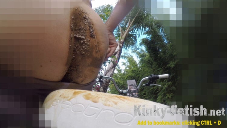 BetweenMyCheeks - bikeshit (FullHD | 2024)