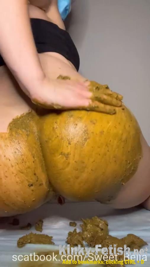 Sweet Bella - Masturbation Smearing P1 (SD | 2025)