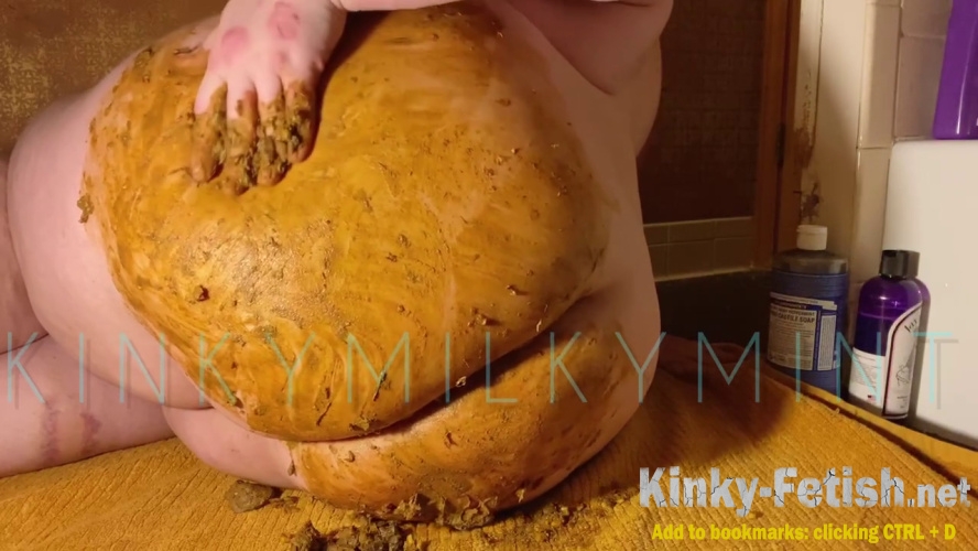 KinkyMilkyMint - Huge Ass Covered in Shit (HD | 2026)
